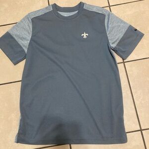 NFL Gray Short Sleeve Tee with Saints Logo